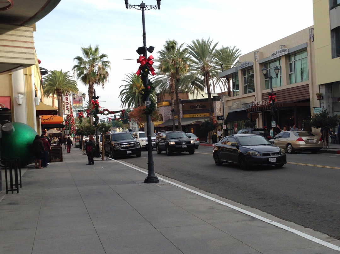 Brea Downtown-Brea必去景点