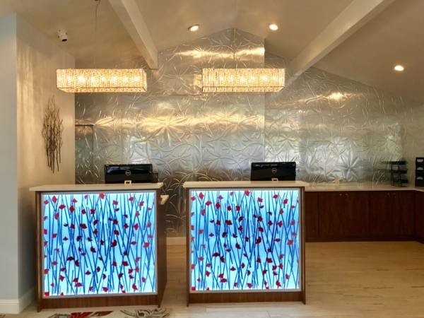 Days Inn by Wyndham Roseburg