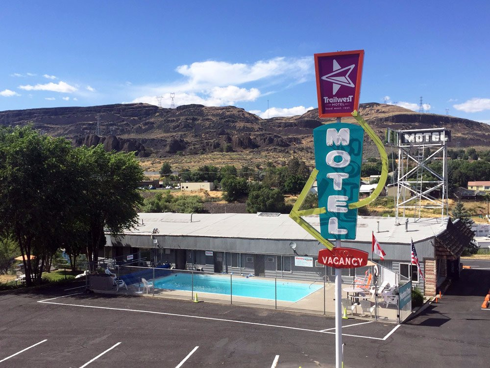 Trailwest Motel主图