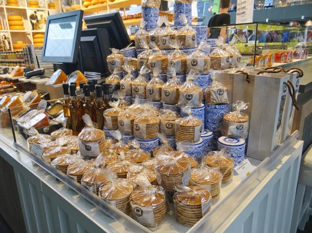 Cheese & More by Henri Willig Markthal-鹿特丹必去景点