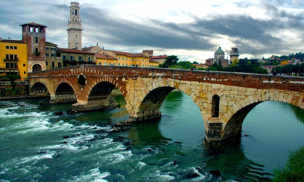 Elvira - Russian guide for Verona and Garda lake-维罗纳必去景点