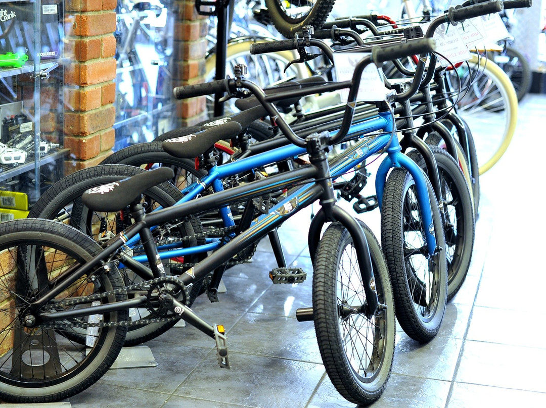 Larkfield Cycles景点图片