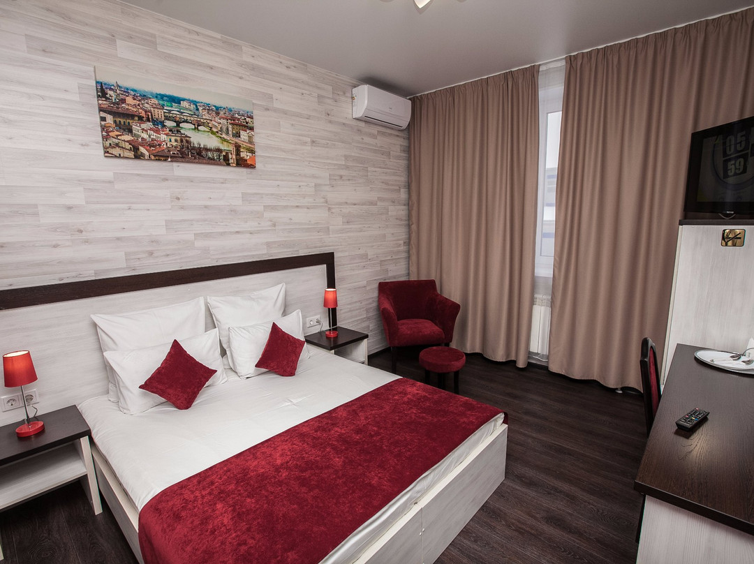 Yuzhnyy酒店住宿-Fox Hotel