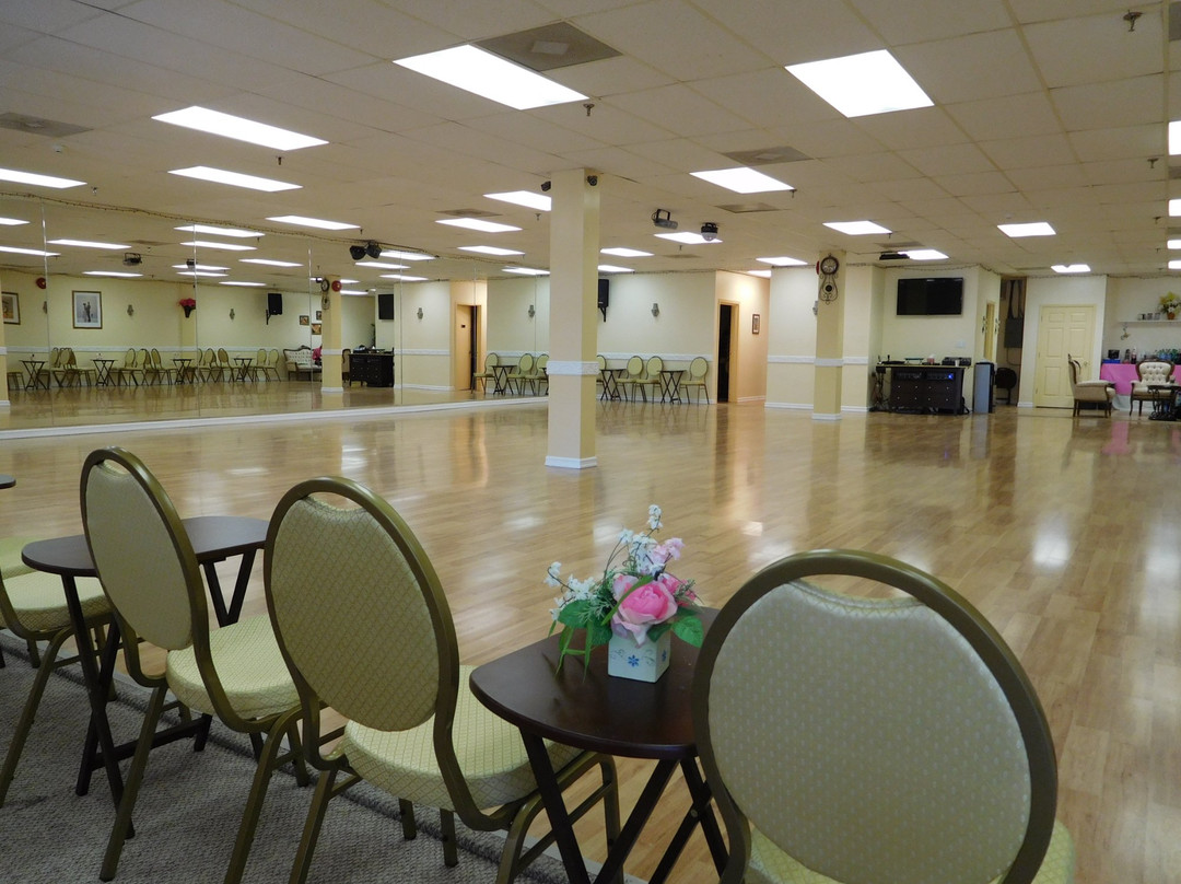 Ballroom Factory Dance Studio景点图片