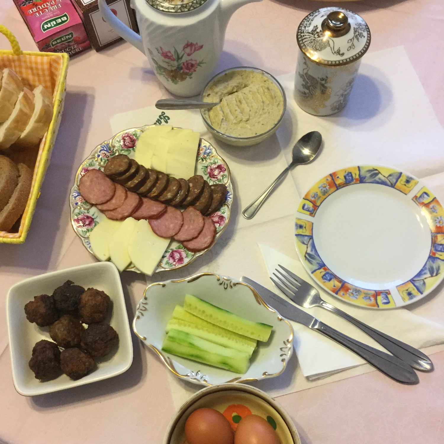 Casa Paduricea-餐饮