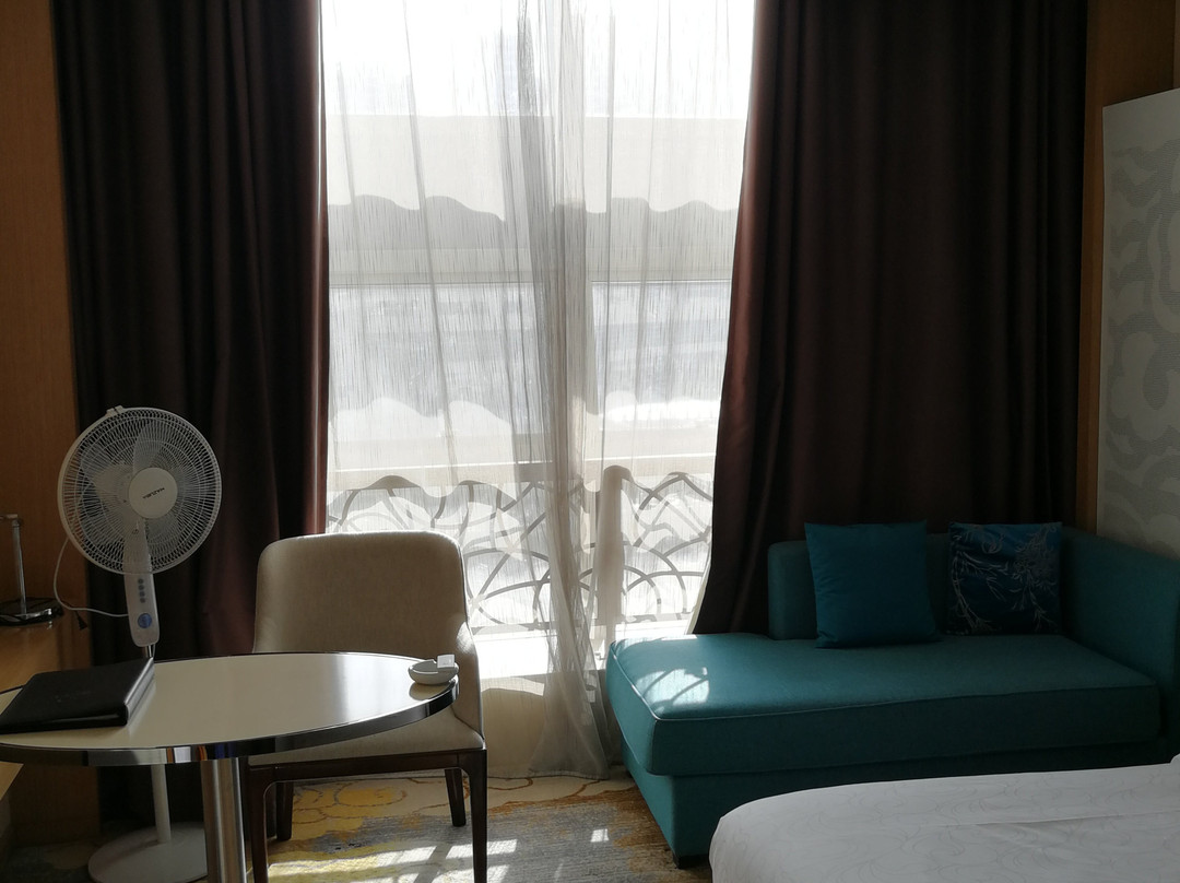 白云翔羚酒店主图