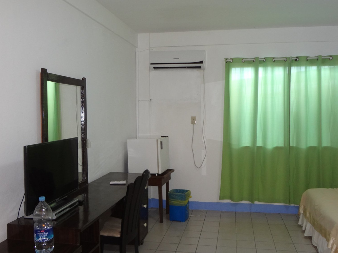 Lorilynns Hotel主图