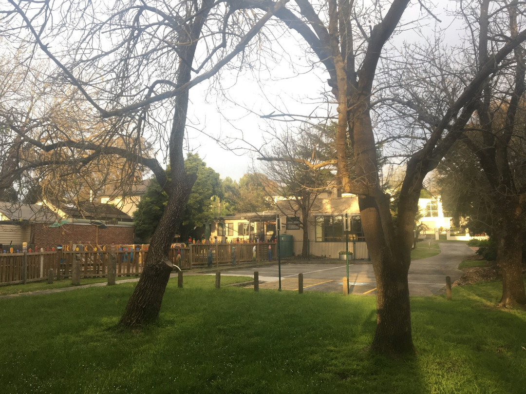 博士山旅游景点-Artists Park