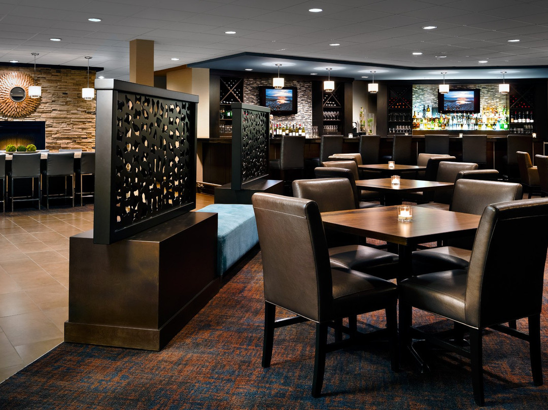 苏圣玛丽餐馆和美食-View Restaurant and Bar