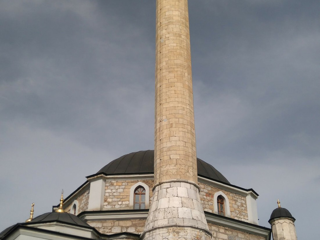 Hussein-Pahas Mosque景点图片