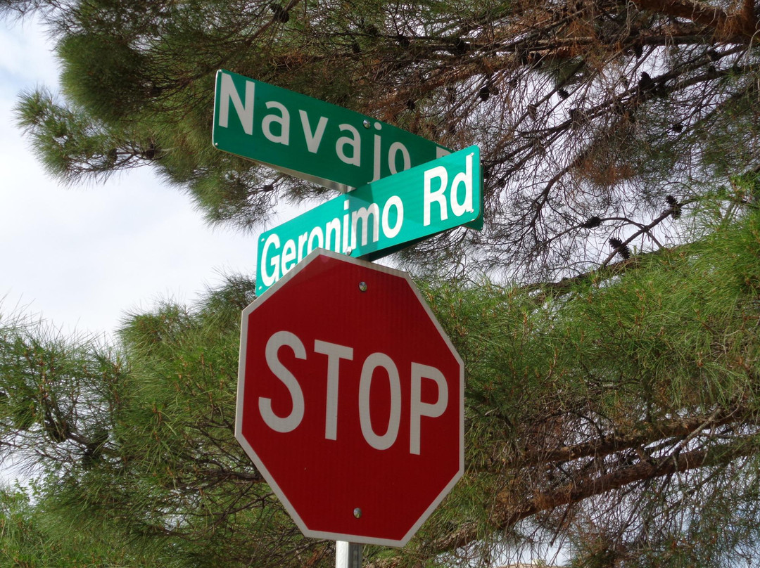 Bloomington Petroglyph Park-圣乔治必去景点