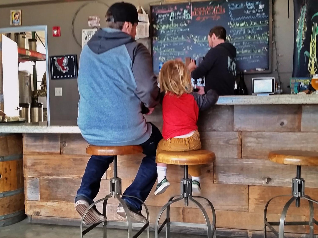 Sante Adairius Rustic Ales-卡皮托拉必去景点