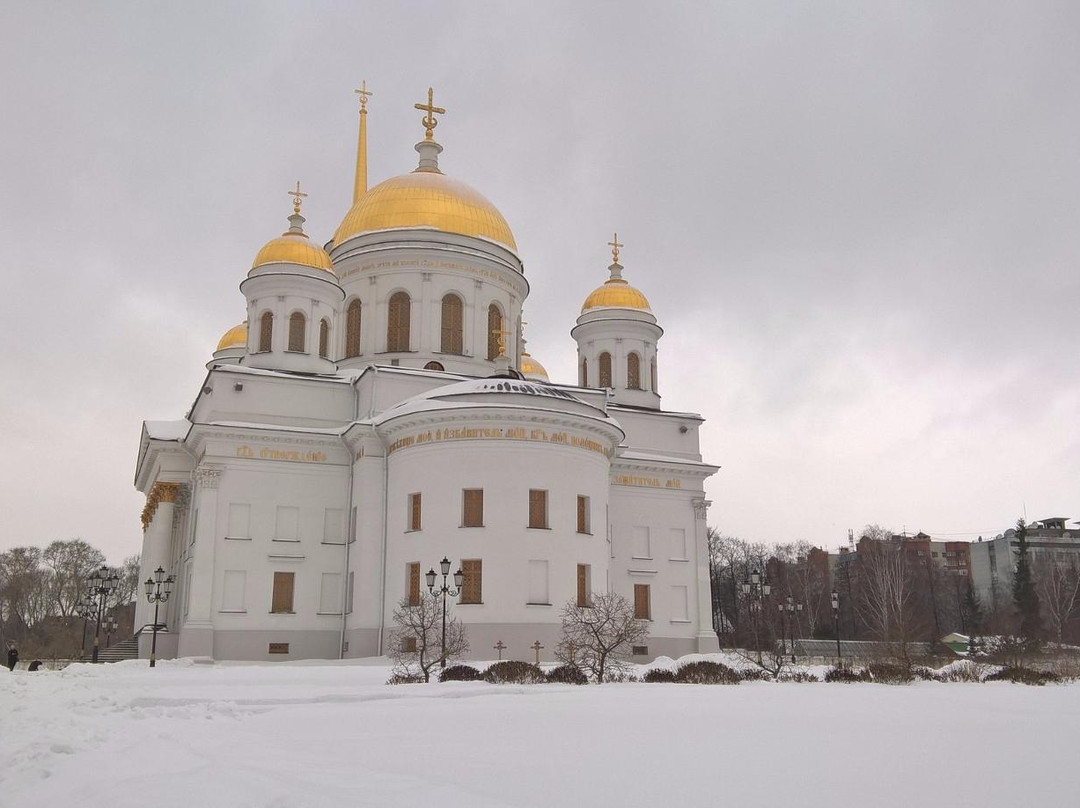 Cathedral of St. Alexander of the Neva景点图片