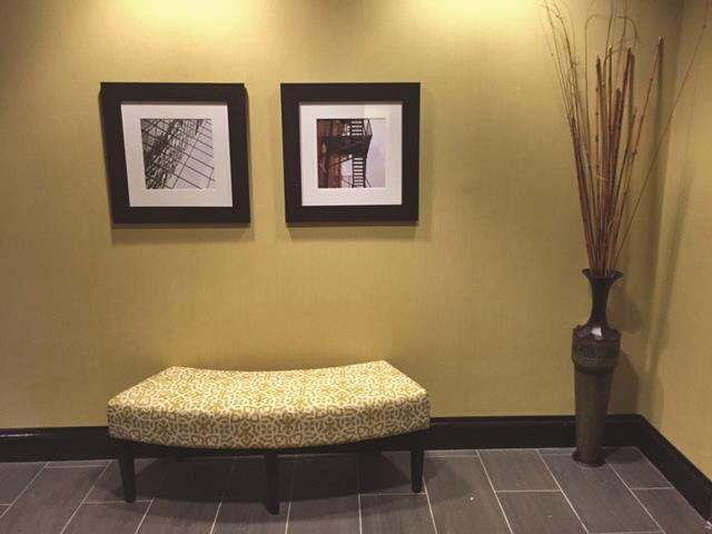 La Quinta Inn & Suites by Wyndham St Louis Airport-Riverport