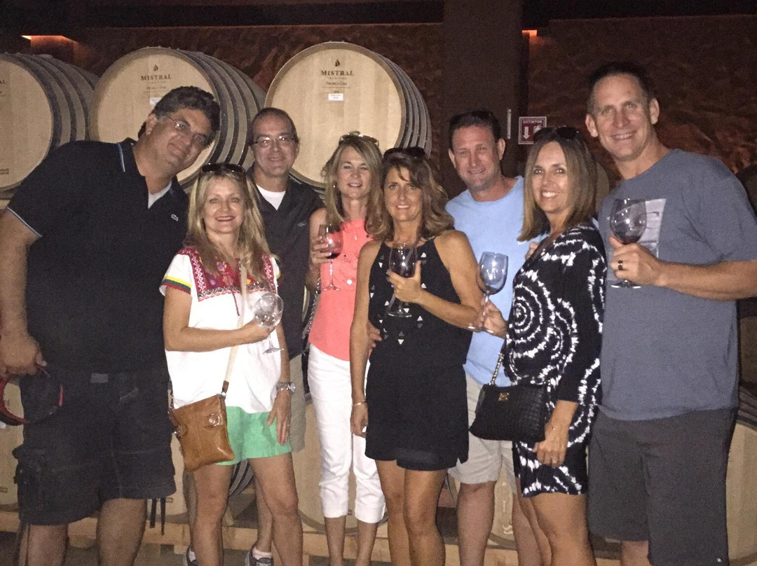 Baja Luxury Wine Tours景点图片