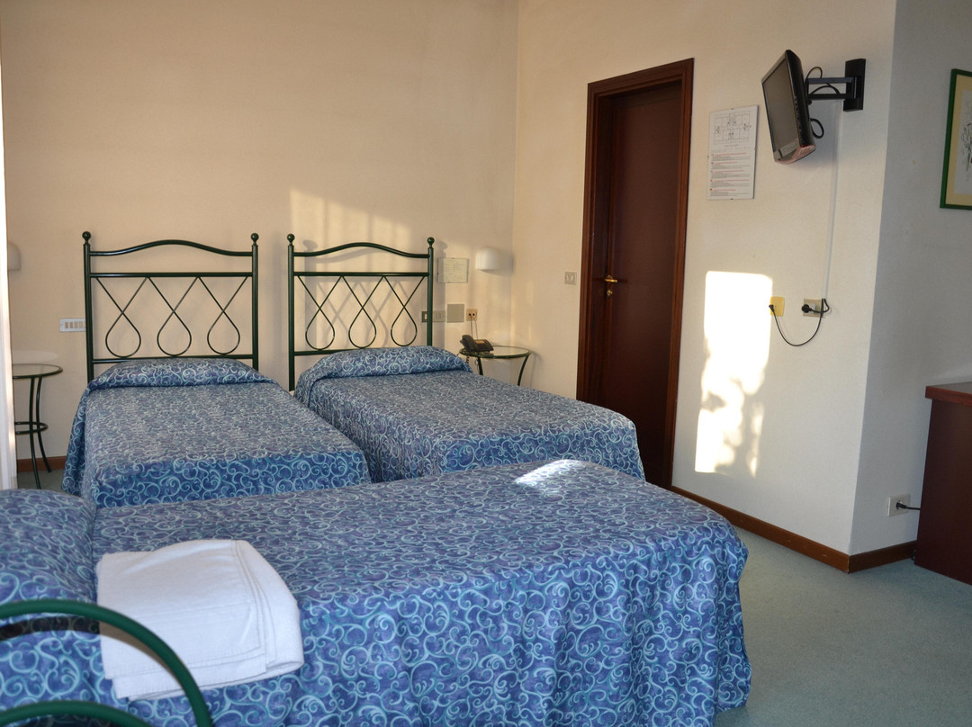 House Hotel Castenaso主图