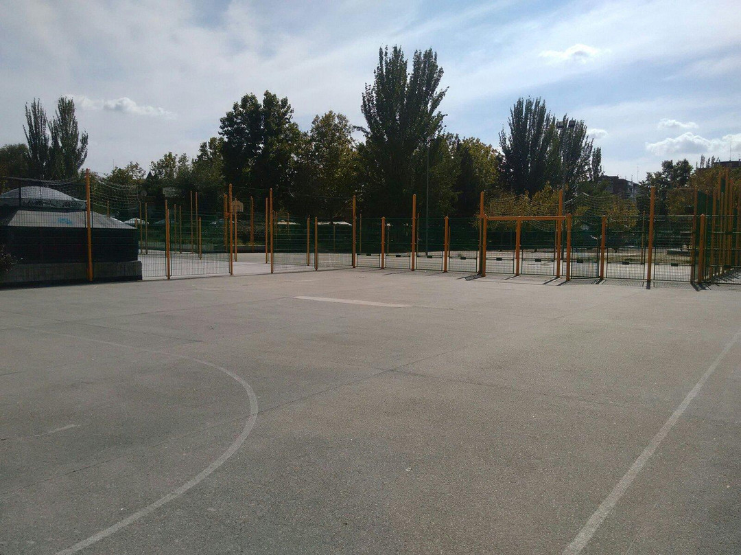 Parque De Los Castillos-艾科坎必去景点