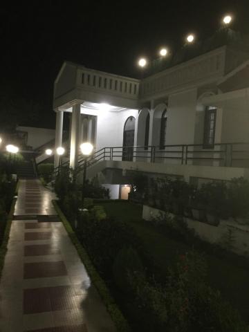 Banjara Resort Hotel & Restaurant-浴室