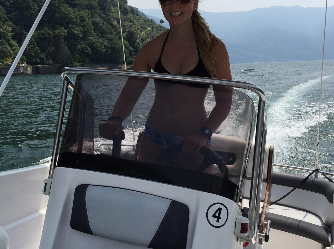 Lake Como Boat-瓦伦纳必去景点