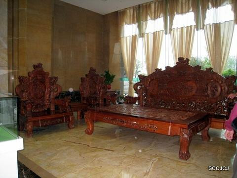 无锡明都大酒店（悦尚奥莱天一地铁站店）主图