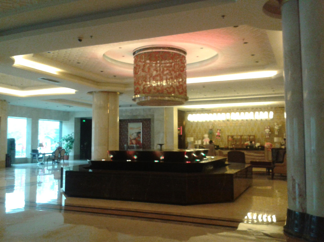 水邑皇家酒店主图