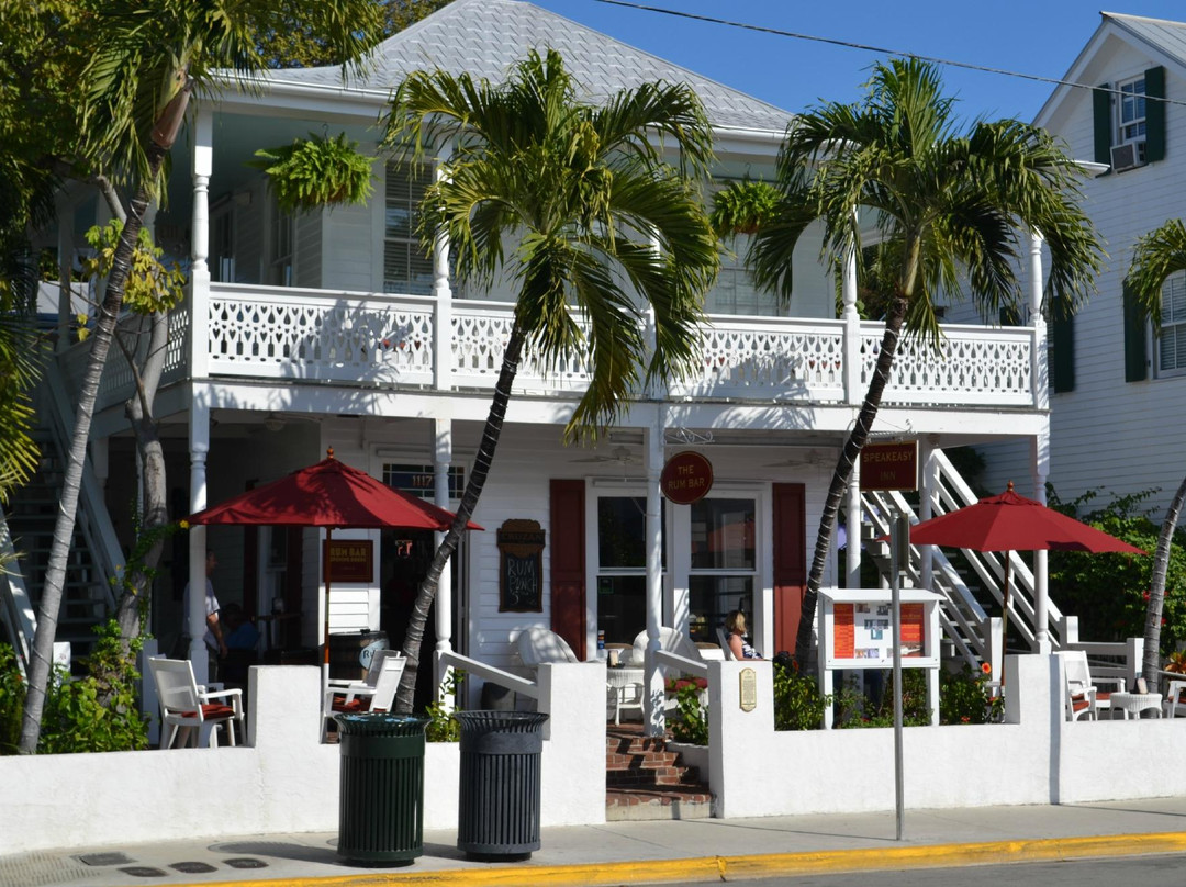 Speakeasy Inn & Rum Bar