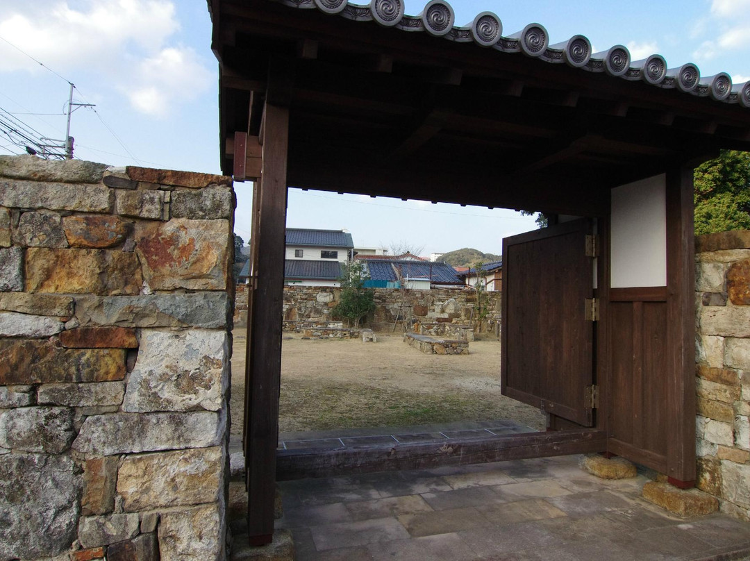 Remains of Old Samurai Residences-对马市必去景点