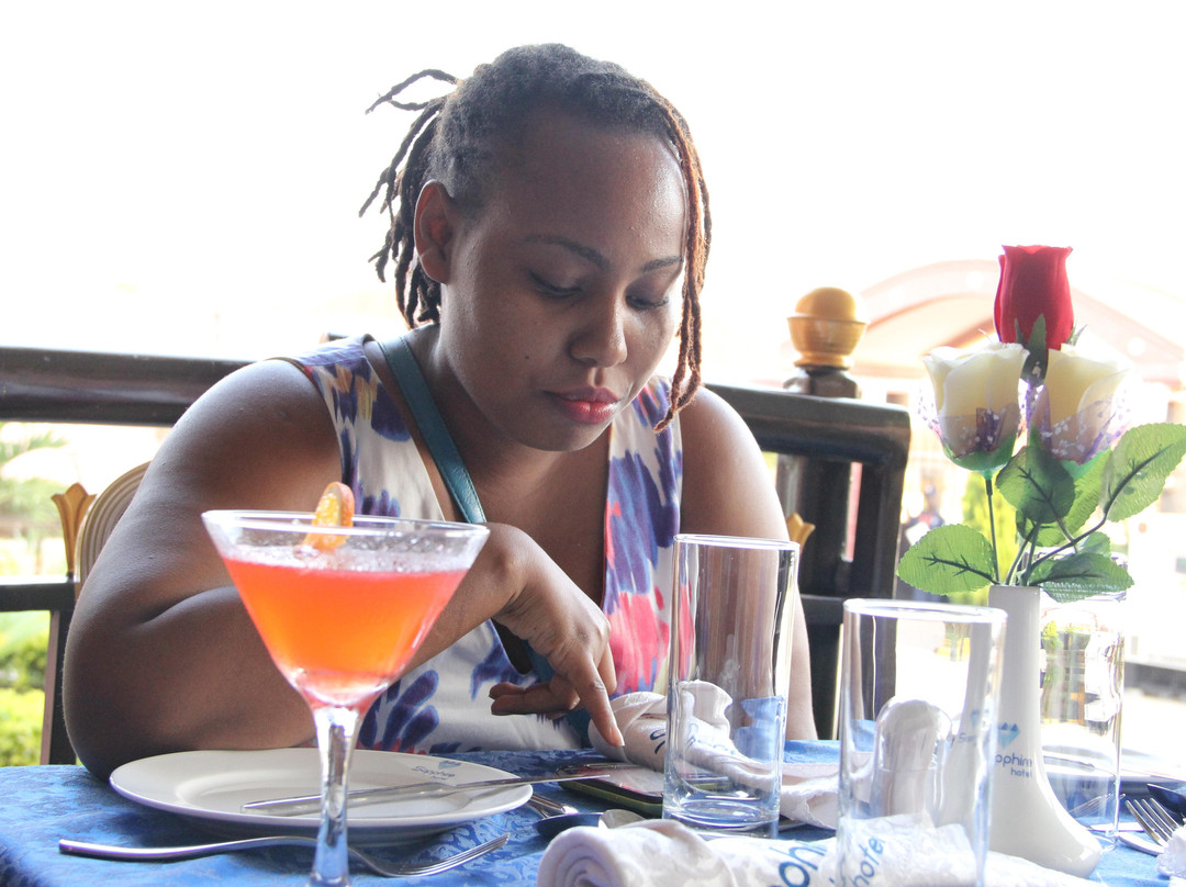 Sapphire Hotel主图