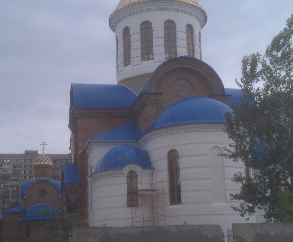Church of the Holy Royal Martyrs Martyrs-Tolyatti必去景点