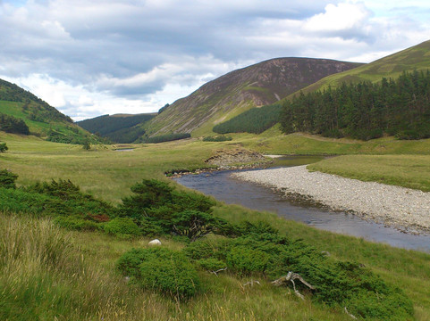 Ness Tours-因弗内斯必去景点