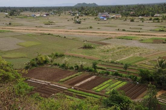 Phnom Chhngok Cave Temple-贡布必去景点