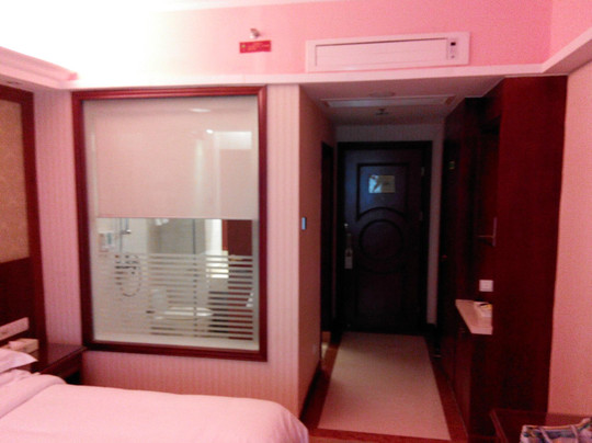 深圳维也纳酒店大学城店主图