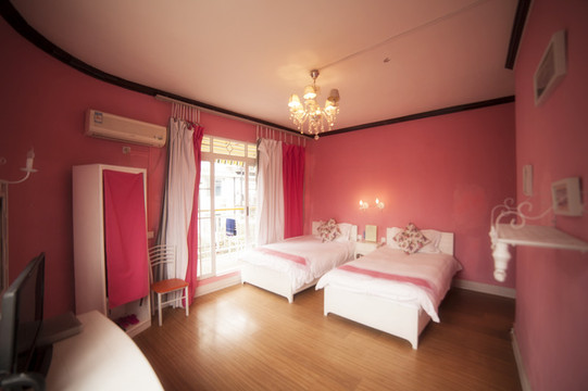 阳朔岩邦之家客栈主图