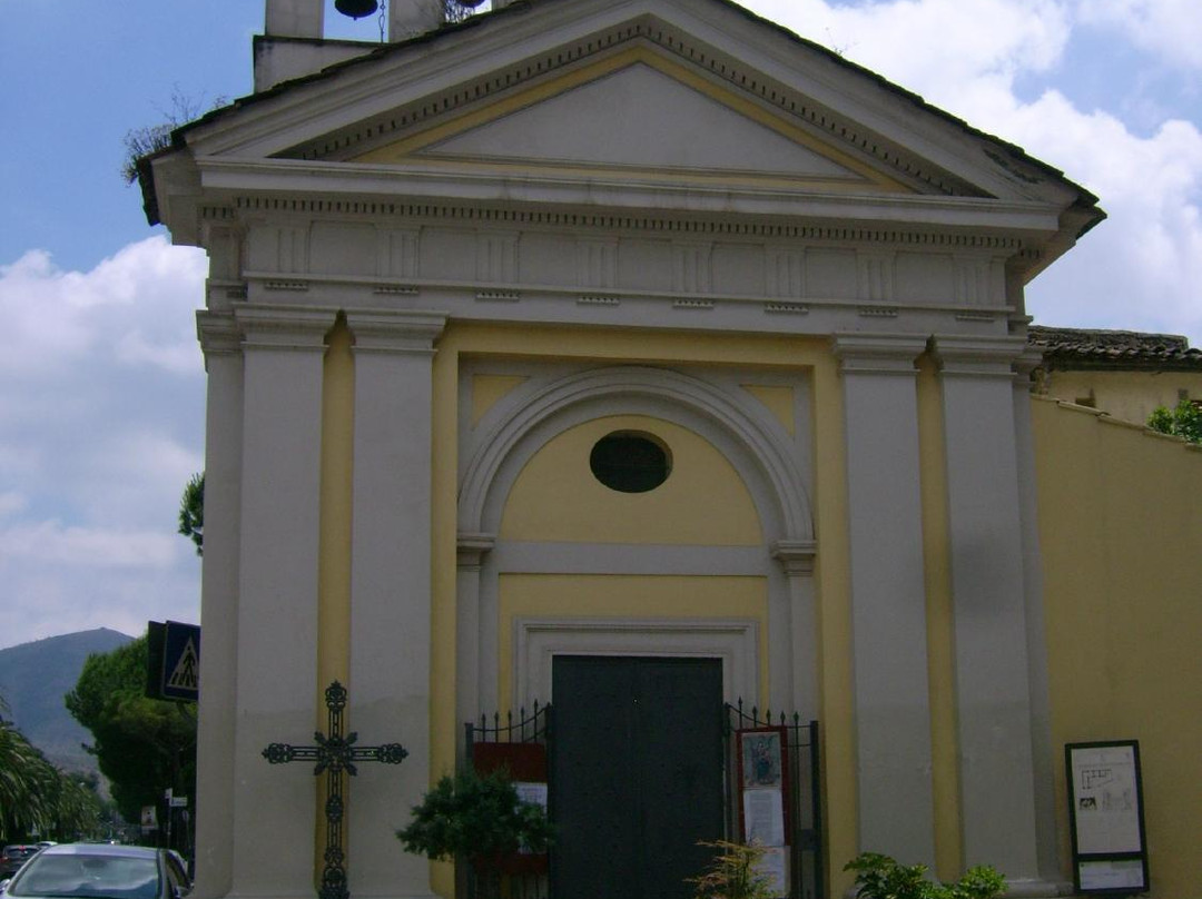 Chiesa di Montevergine景点图片