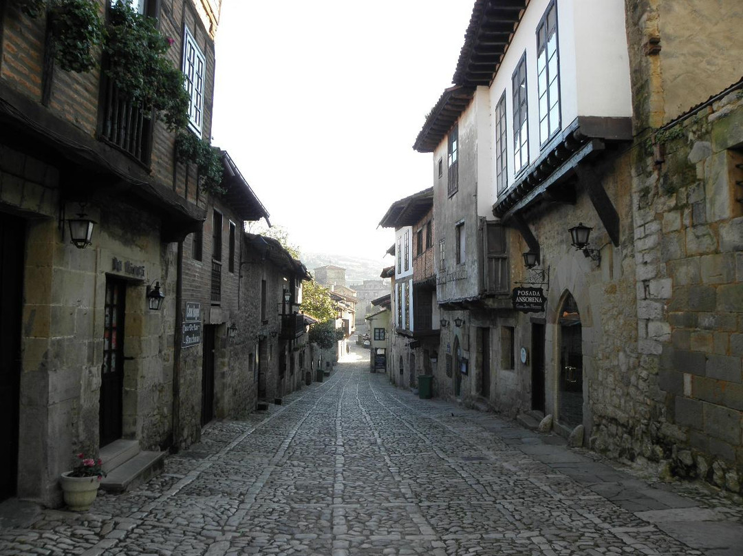 Calle de Juan Infante景点图片
