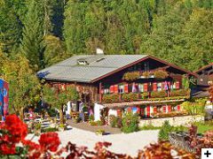 霍切克宾馆-官方