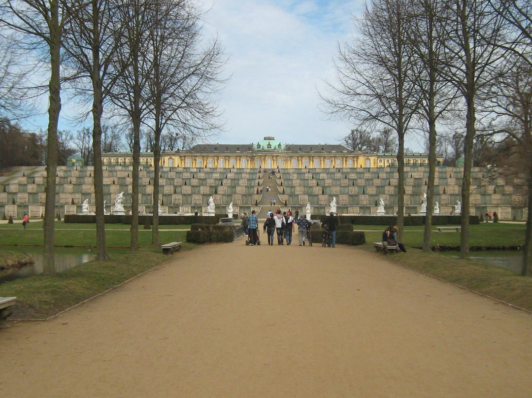 Vive Berlin Tours-柏林必去景点