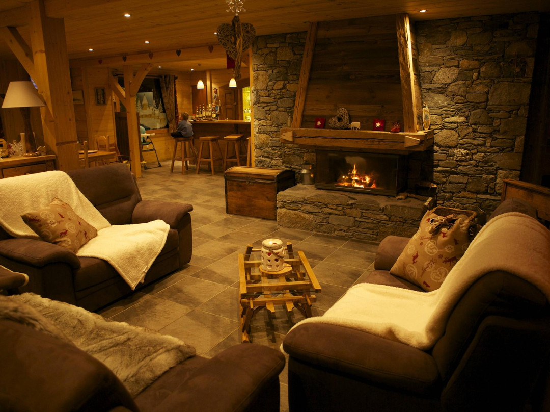 Chalet Sous le Jora主图