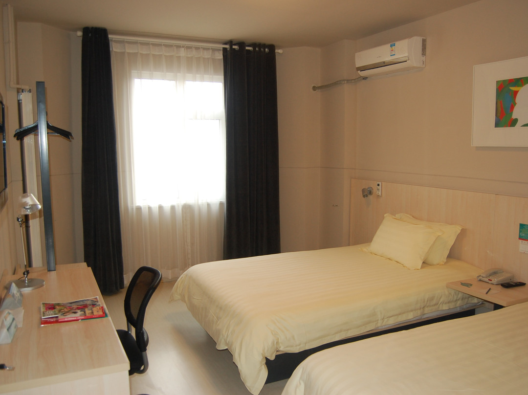 青岛锦江之星胶州东路店 主图