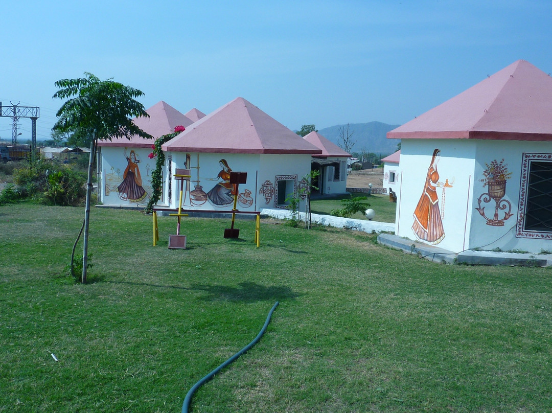 Hotel Tourist Village主图