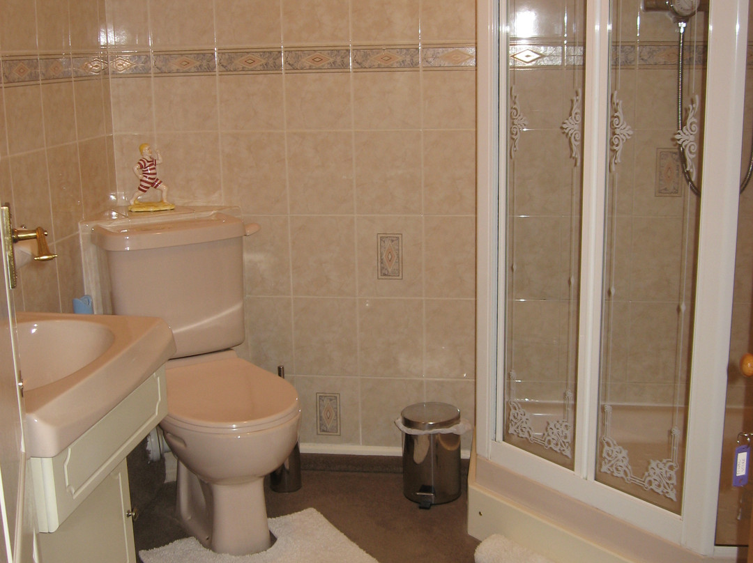 Carnforth Guest House主图