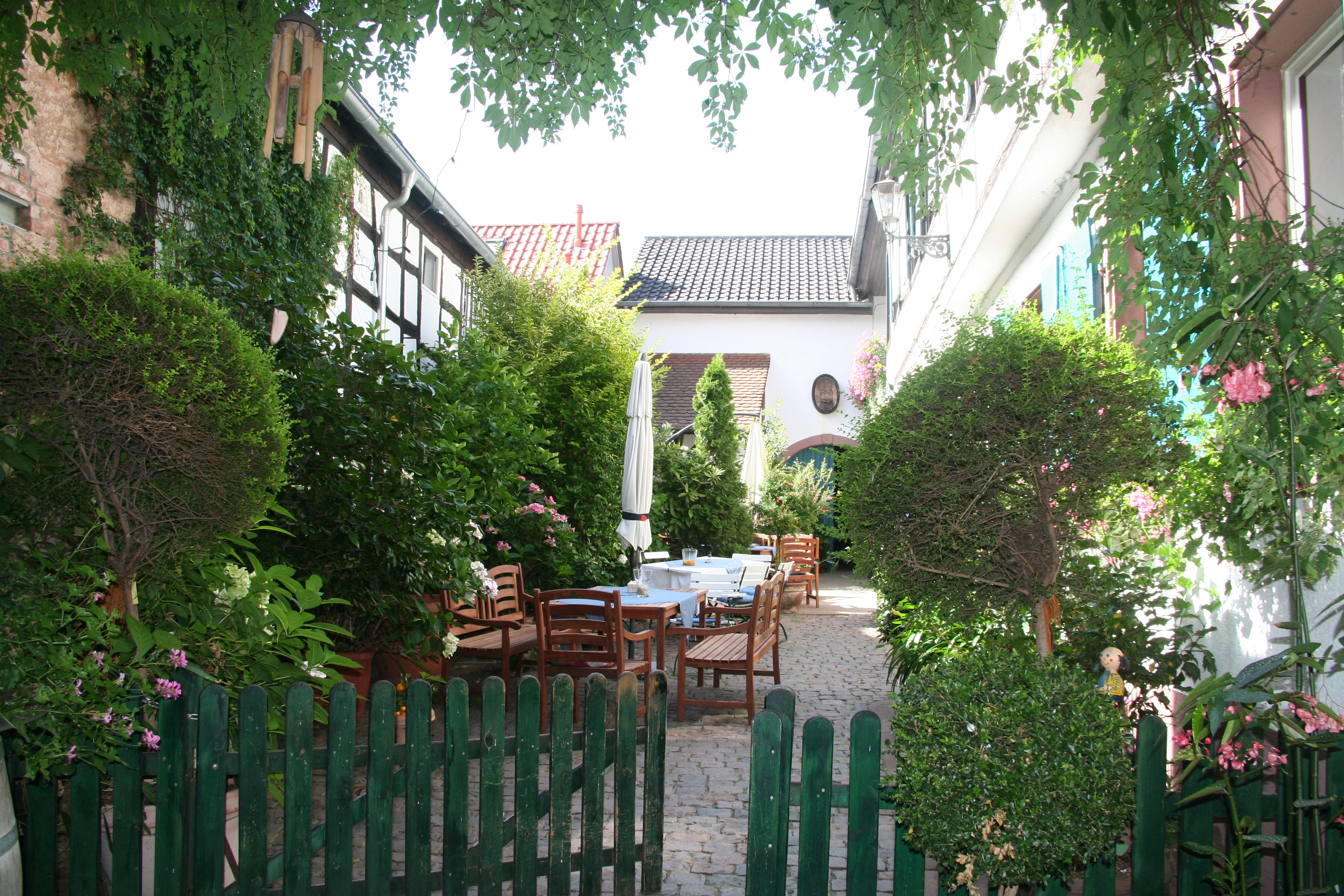 Weingut Heinrich Krieger & Gastehaus Krapp-官方