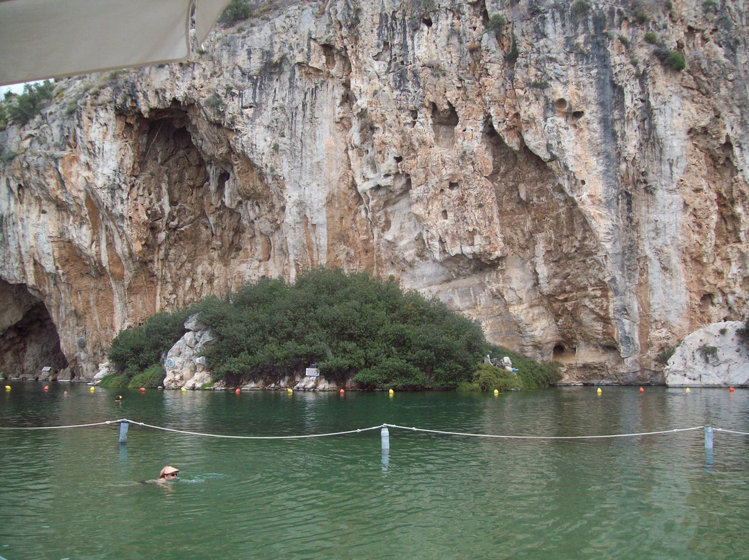 Lake Vouliagmeni景点图片