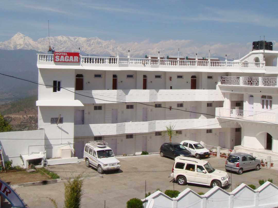 萨格尔酒店主图