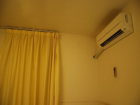 玉兰酒店(上海南京西路静安寺店)主图