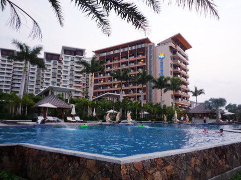 三亚玛瑞纳酒店主图