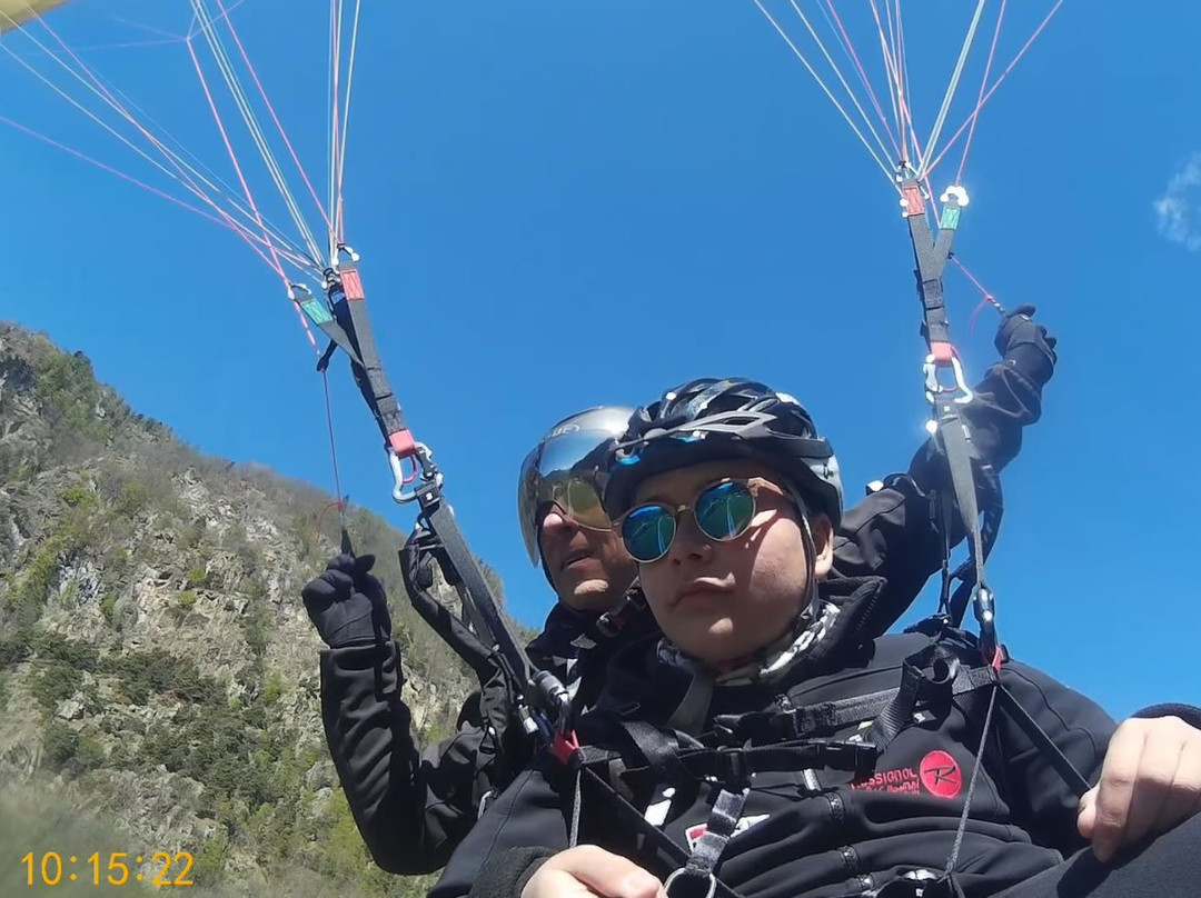 Volare in Parapendio景点图片