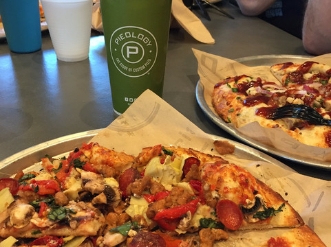 Pieology Pizzeria, Folsom