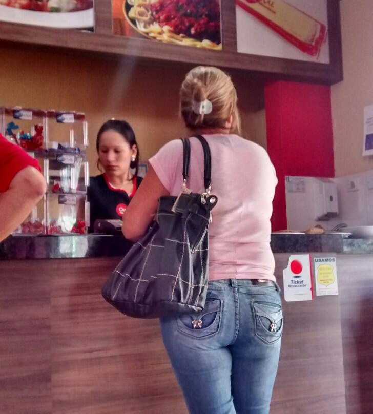 Pastelaria Cristal Ii