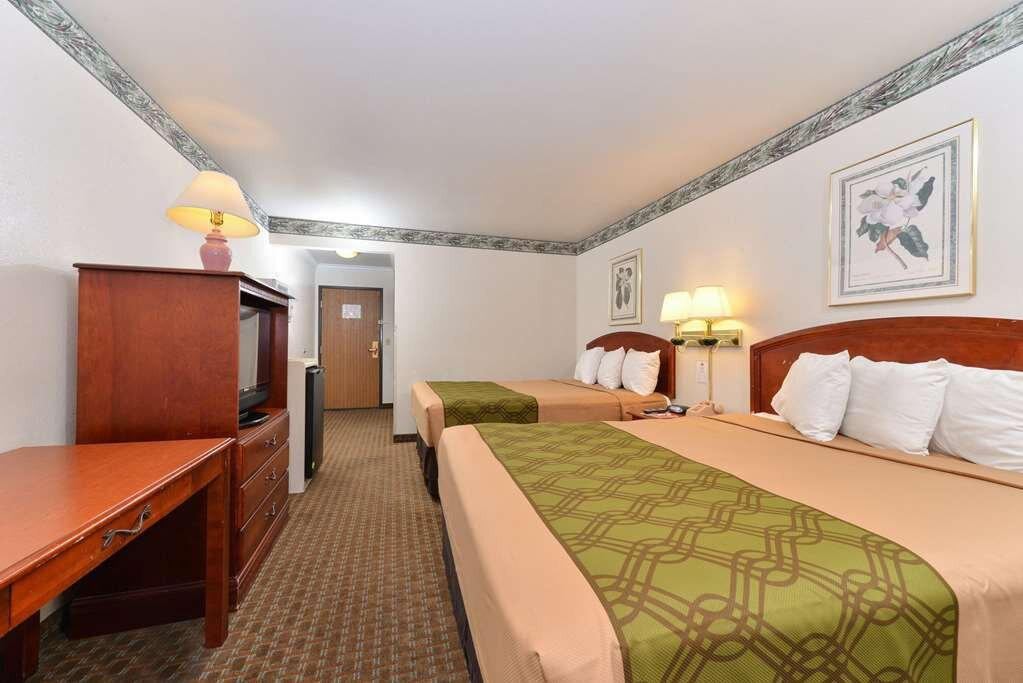 Econo Lodge Inn & Suites主图